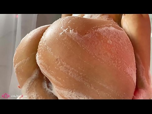 ❤️ Brünette masturbiert Muschi mit Vibrator zu intensivem Orgasmus in der Dusche Super porn bei de.hentai-for.ru ❌❤